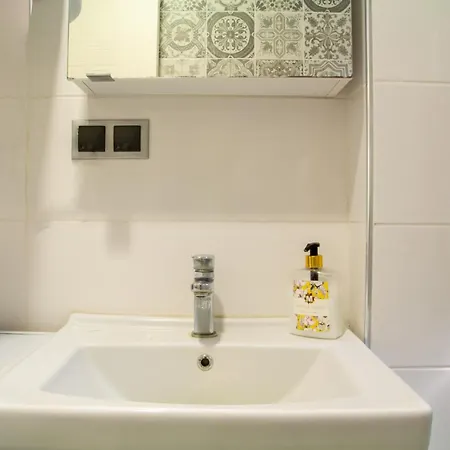 Detached House W Garden 1o Min To Seashore In Urla 3* İzmir
