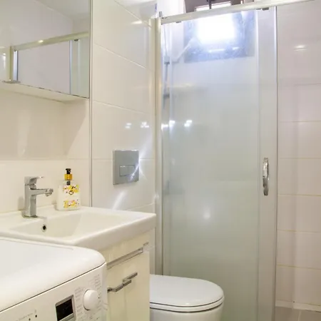 Detached House W Garden 1o Min To Seashore In Urla Izmir