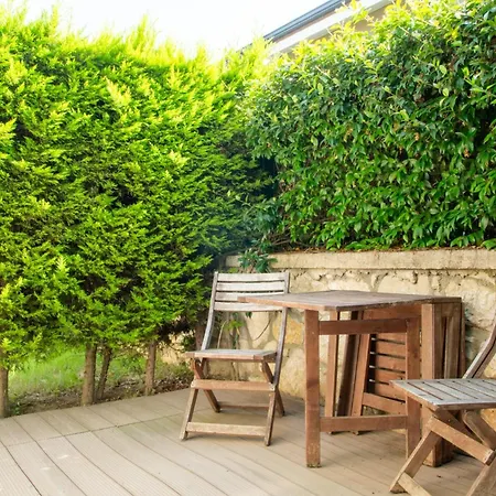 Hotel Detached House W Garden 1o Min To Seashore In Urla
